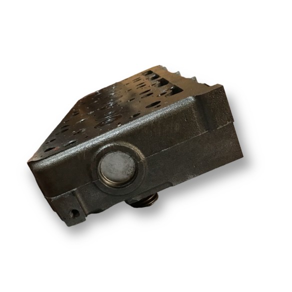 Culasse avec soupapes Kubota V2203-E2B/EU 8Valves Iny.indirecta