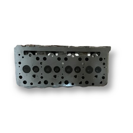 Culasse avec soupapes Kubota V2203-E2B/EU 8Valves Iny.indirecta