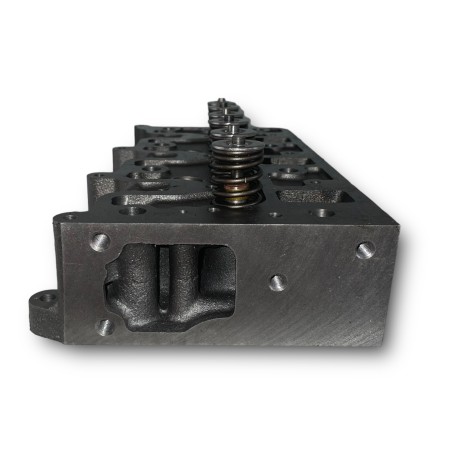 Cabeça de cilindro Isuzu 3LD1 com válvulas
