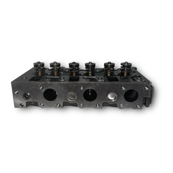 Isuzu 3LD1 Cylinder Head with Valves