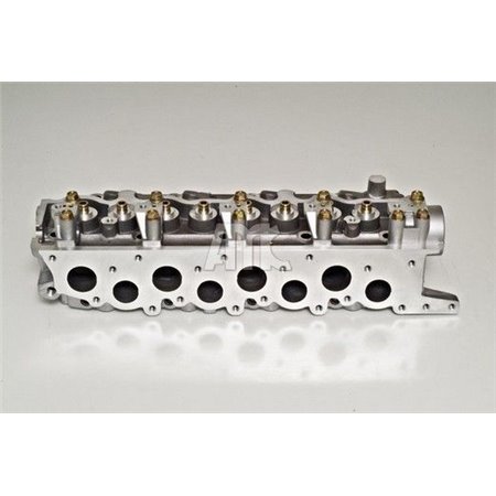 Mitsubishi 4D56 bare cylinder head (valves under drawing) with screws