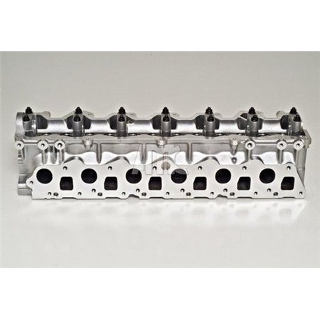 Bare cylinder head with Nissan RD28 screws Pre-chamber nozzle diam. 13.2 hydraulic tappets