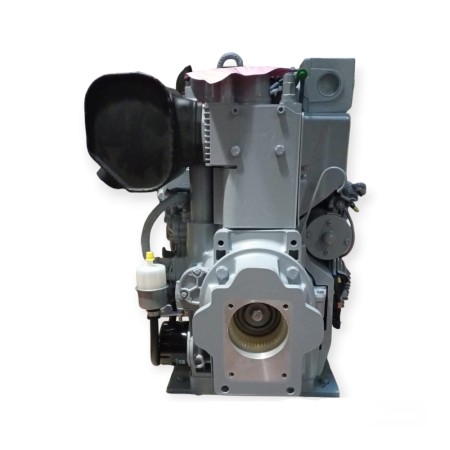 Moteur Hatz 2G40 avec électro-aimant d'arrêt et sans réservoir.12v