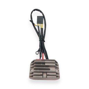Battery charge regulator for Hatz 1B20, 1B30, 1B40, 1D40, 1D50, 1D80, 1D90 engines