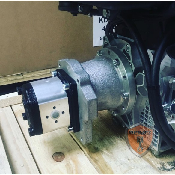 HYDRAULIKPUMPENHAUBE C30 - GR.2 HYDRAULIKPUMPENHAUBE C30 - GR.2